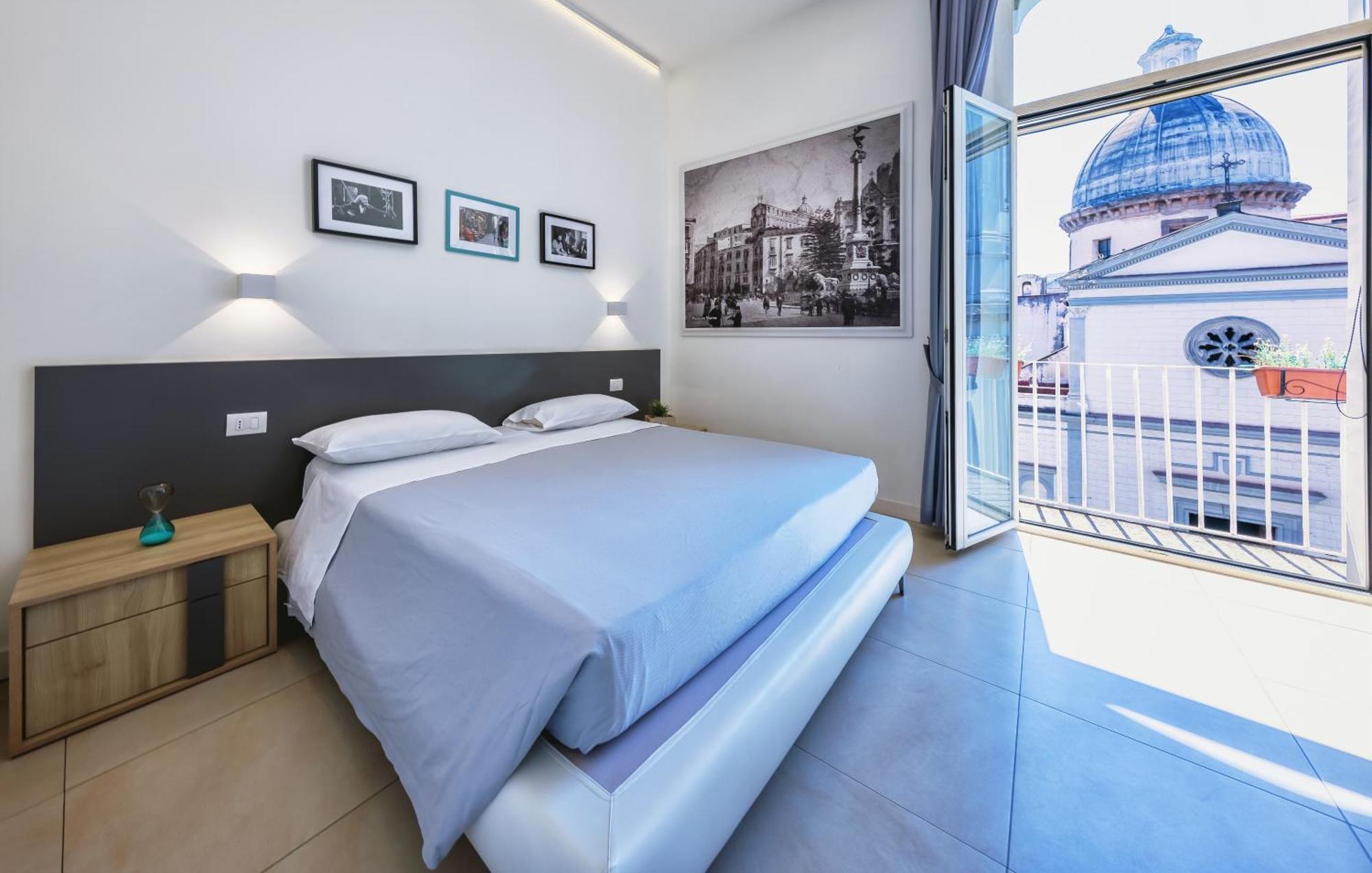 Napoli Squares Suites Ngoại thất bức ảnh