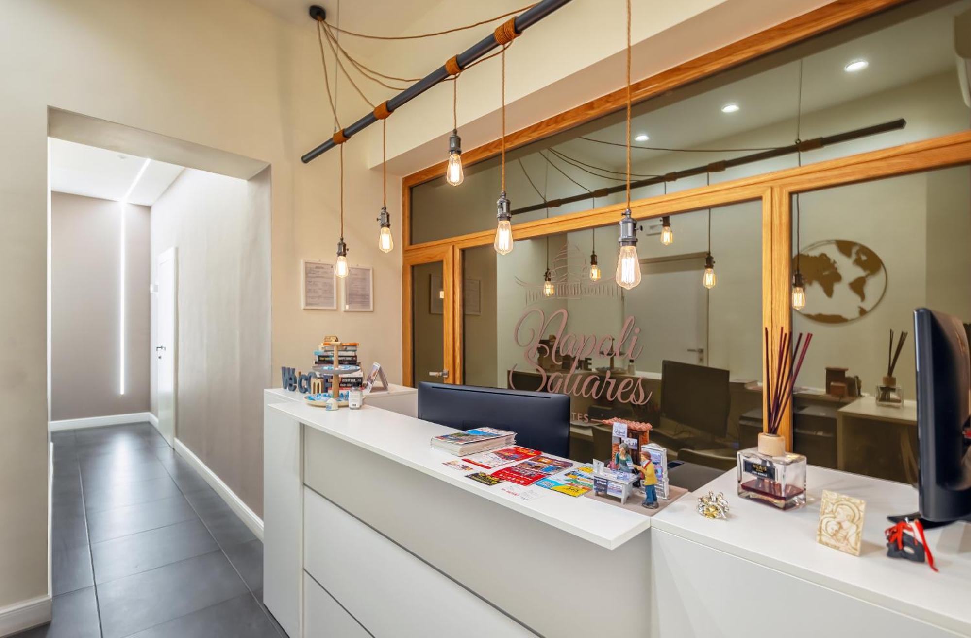 Napoli Squares Suites Ngoại thất bức ảnh