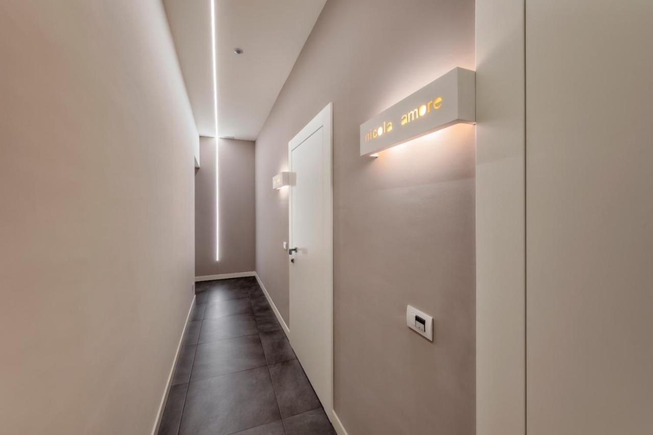 Napoli Squares Suites Ngoại thất bức ảnh