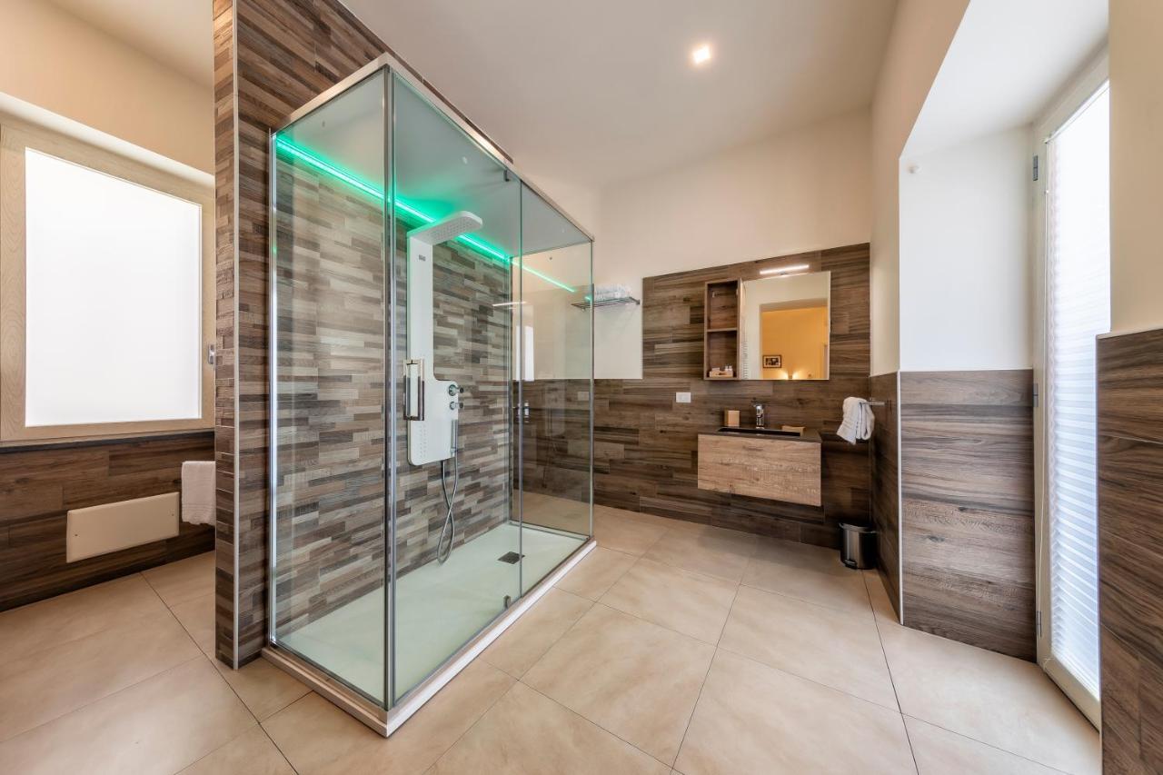 Napoli Squares Suites Ngoại thất bức ảnh