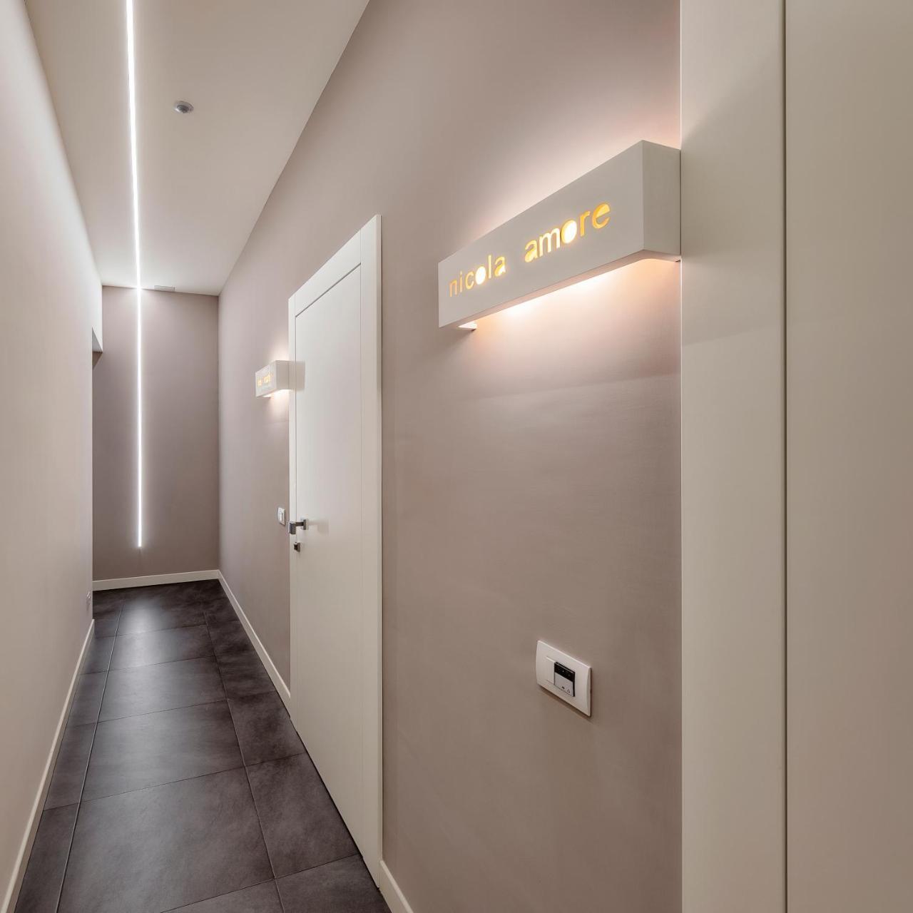 Napoli Squares Suites Ngoại thất bức ảnh